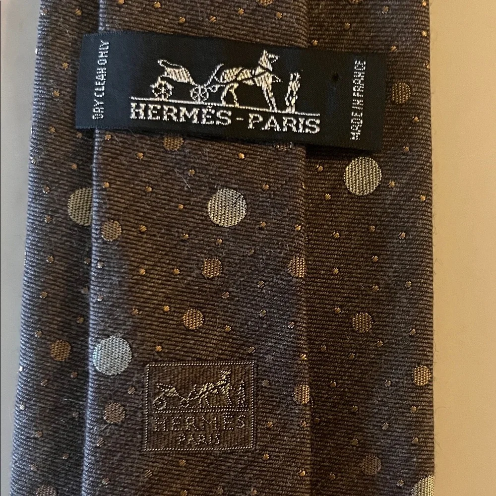 Hermès Tie + Box